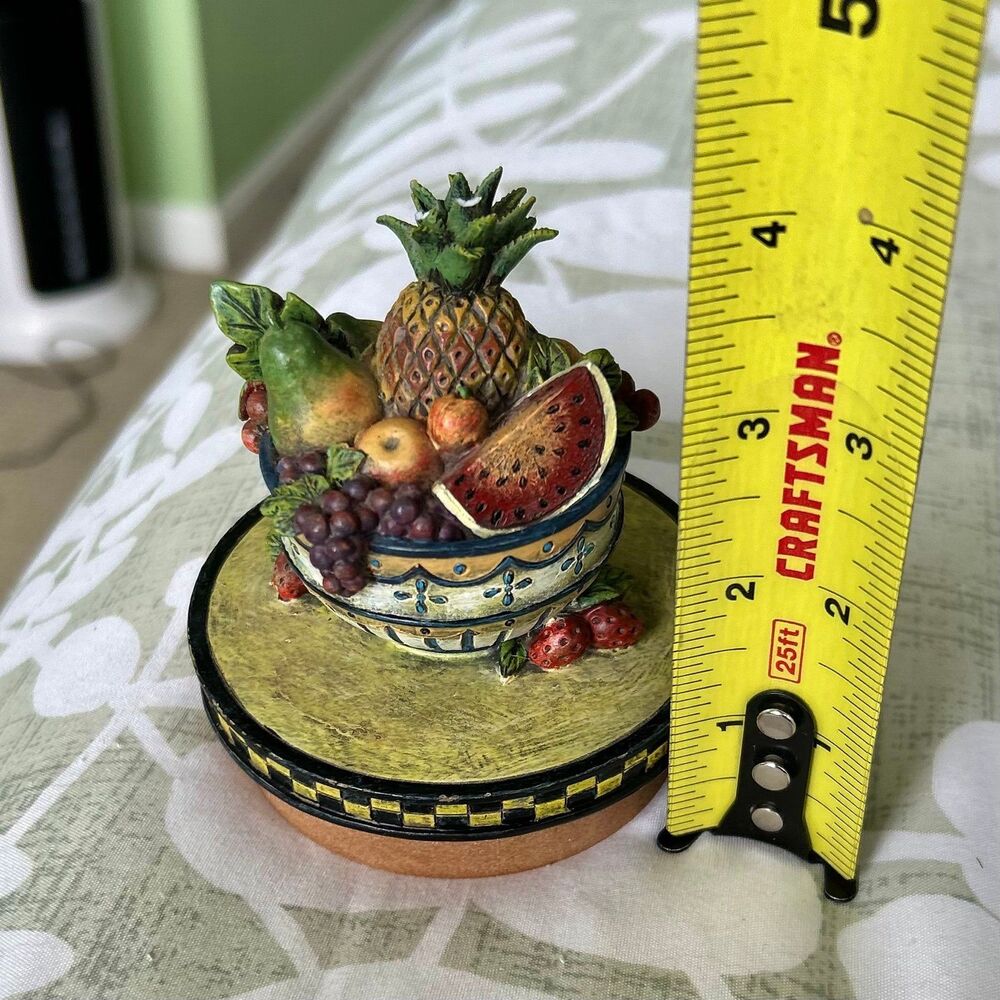 VTG 3D Textured Overfilled Charming Fruit Bowl Dainty Mini Accent Decor - Picture 9 of 10